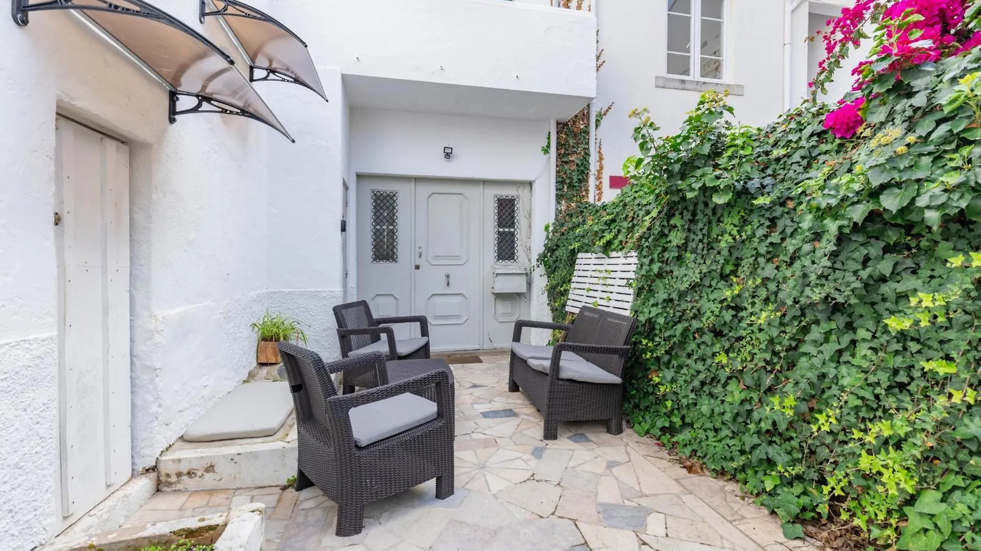 Cascais Townhouse With Sea Views 2 Minutes From Beach Estoril Holiday home